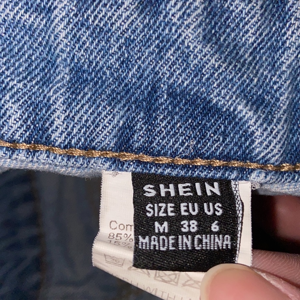 Jeans - Picture 3 of 3